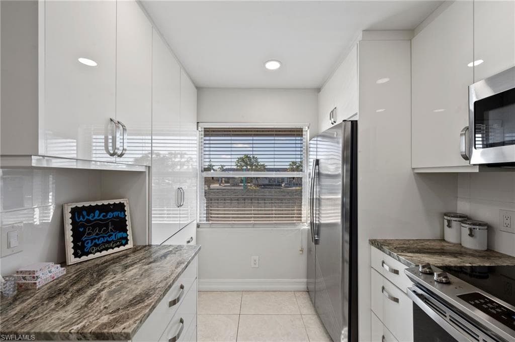 1519 Cape Coral PKWY W # 9, CAPE CORAL FL 33914-19