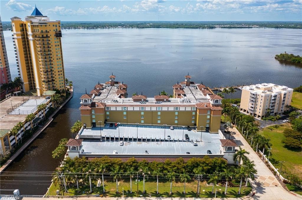 2825 Palm Beach BLVD # 214, FORT MYERS FL 33916-31