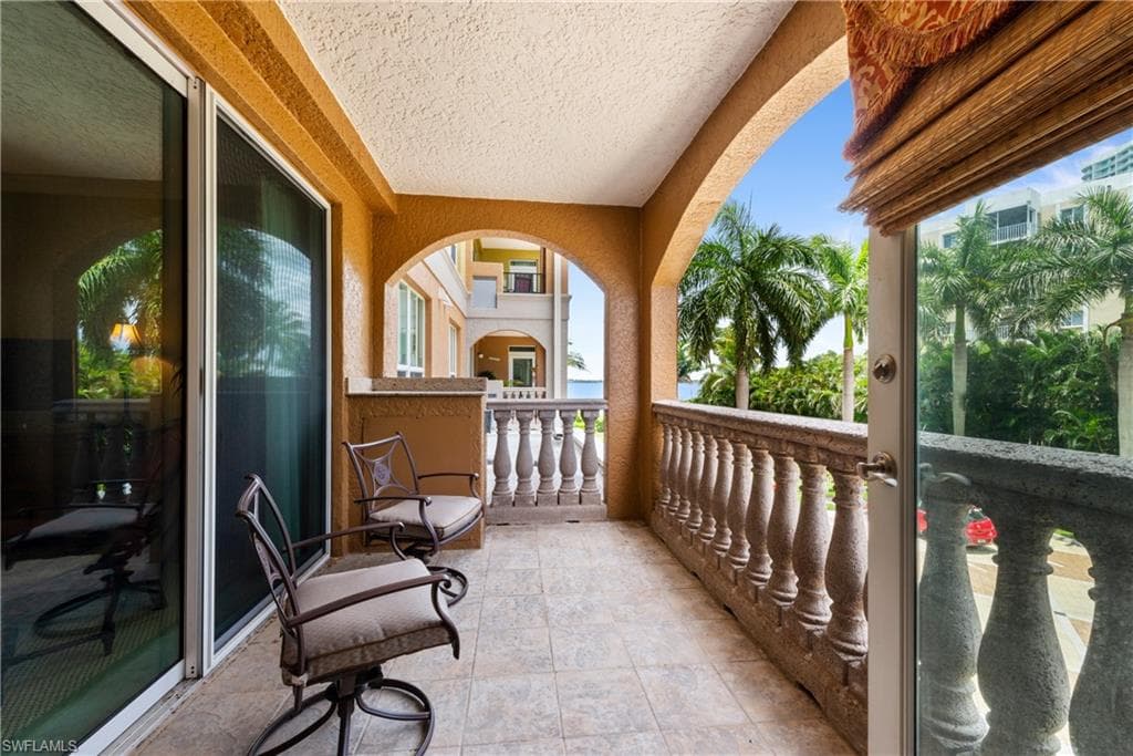 2825 Palm Beach BLVD # 214, FORT MYERS FL 33916-12