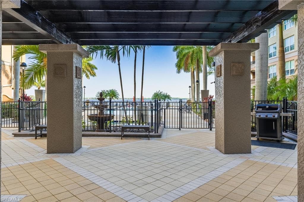 2825 Palm Beach BLVD # 214, FORT MYERS FL 33916-38