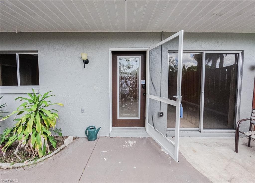 1165 Palm AVE # 3B, NORTH FORT MYERS FL 33903-12