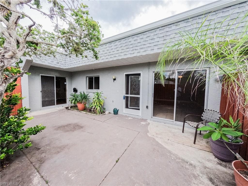 1165 Palm AVE # 3B, NORTH FORT MYERS FL 33903-11