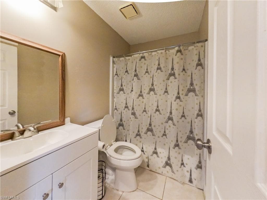 1165 Palm AVE # 3B, NORTH FORT MYERS FL 33903-16