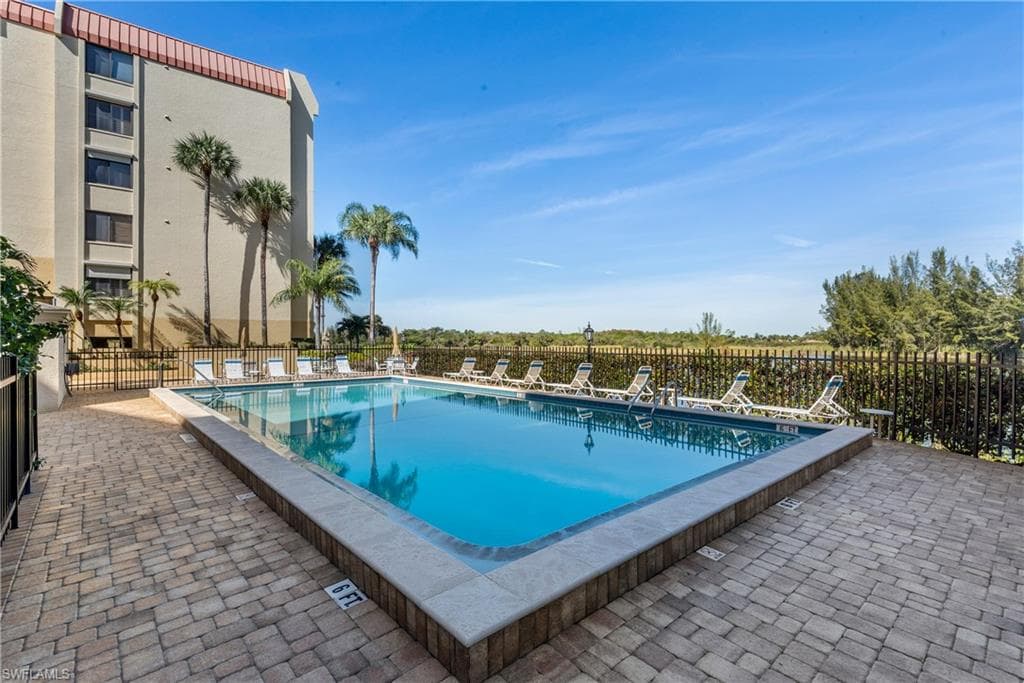 7119 Lakeridge View CT # 302, FORT MYERS FL 33907-41