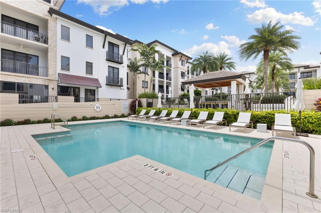 1030 3rd AVE S # 417, NAPLES FL 34102-9