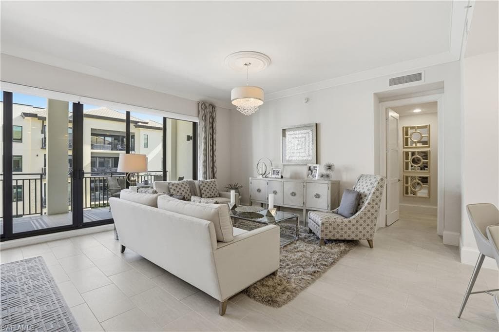 1030 3rd AVE S # 417, NAPLES FL 34102-14