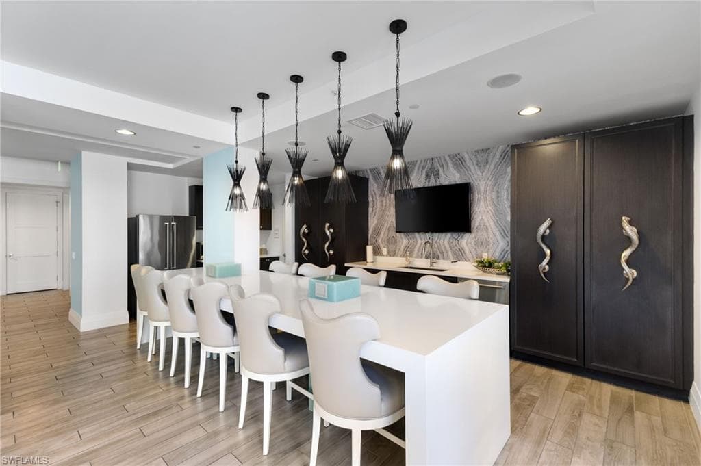 1030 3rd AVE S # 417, NAPLES FL 34102-39