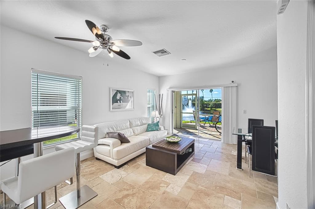 8001 Casa Palermo CIR, FORT MYERS FL 33966-7