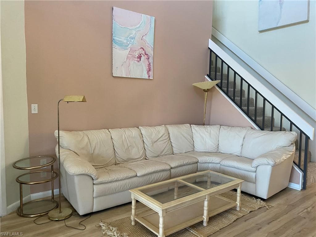 17280 Eagle TRCE # 9, FORT MYERS FL 33908-10