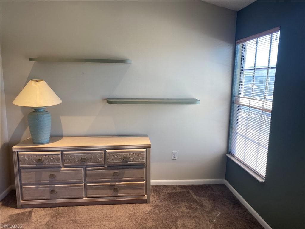 17280 Eagle TRCE # 9, FORT MYERS FL 33908-23