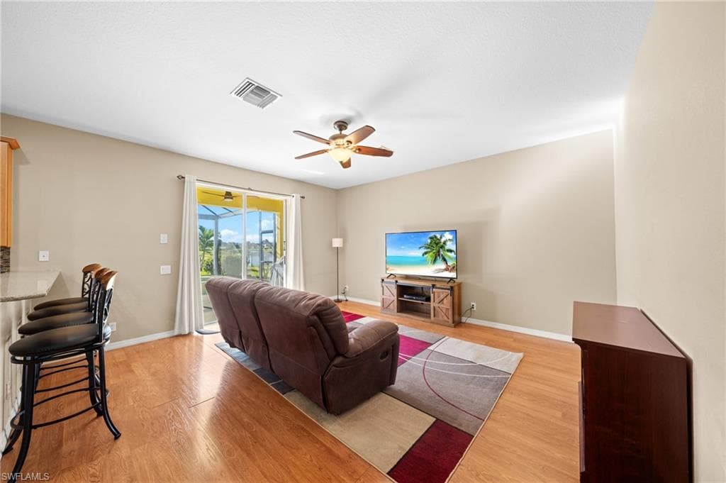 2084 Cape Heather CIR, CAPE CORAL FL 33991-11