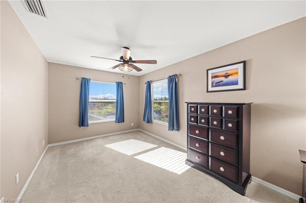 2084 Cape Heather CIR, CAPE CORAL FL 33991-15