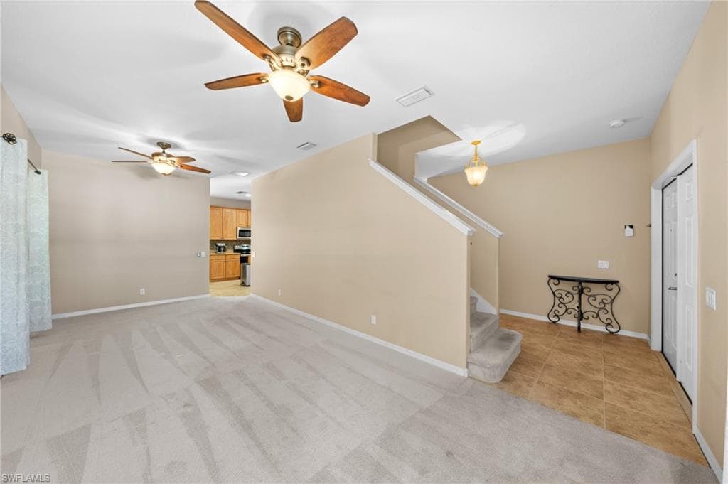 2084 Cape Heather CIR, CAPE CORAL FL 33991-3