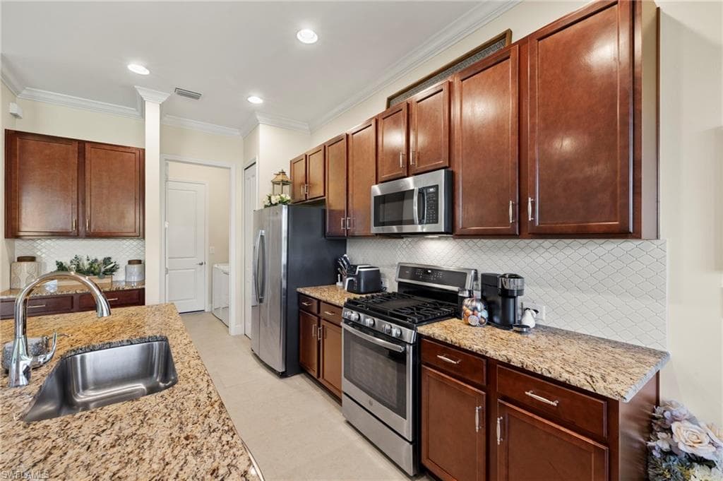 13593 Starwood LN, FORT MYERS FL 33912-26