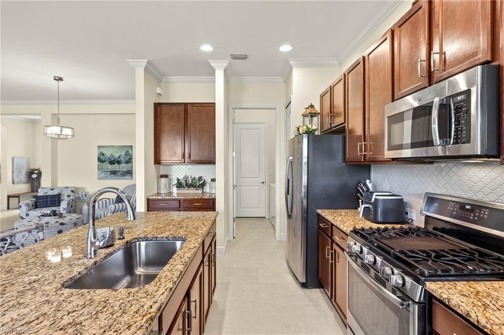 13593 Starwood LN, FORT MYERS FL 33912-8