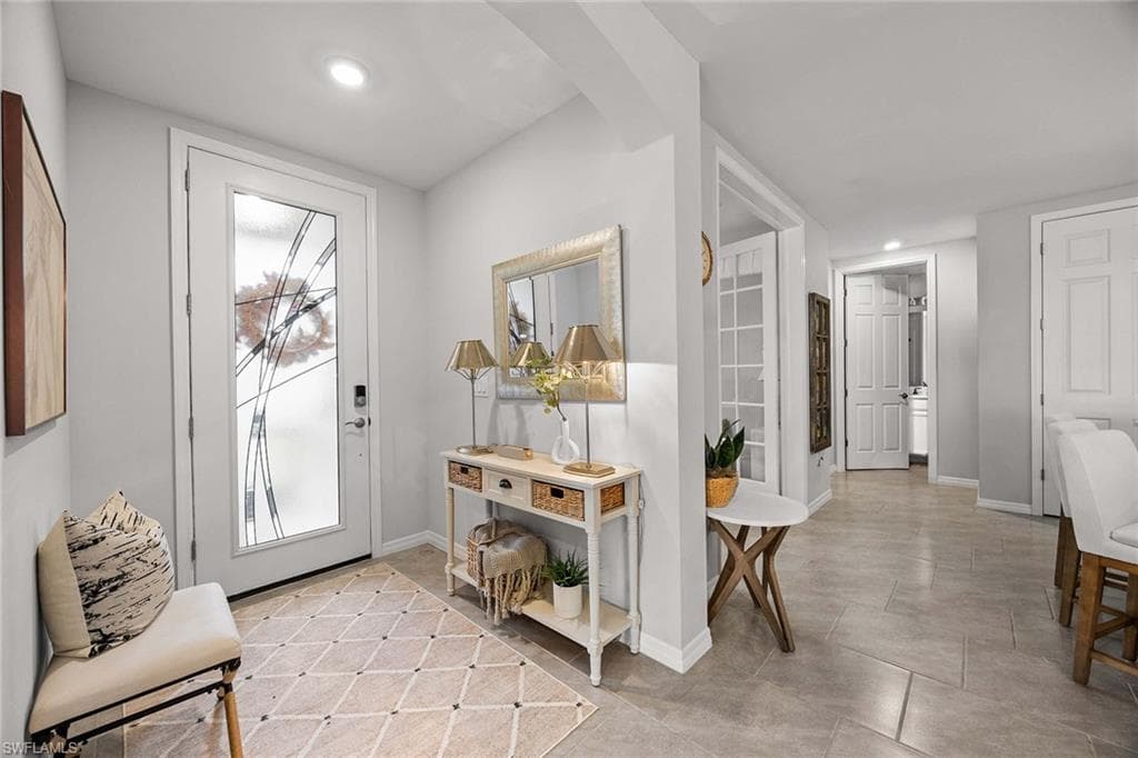 14610 Edgewater CIR-6