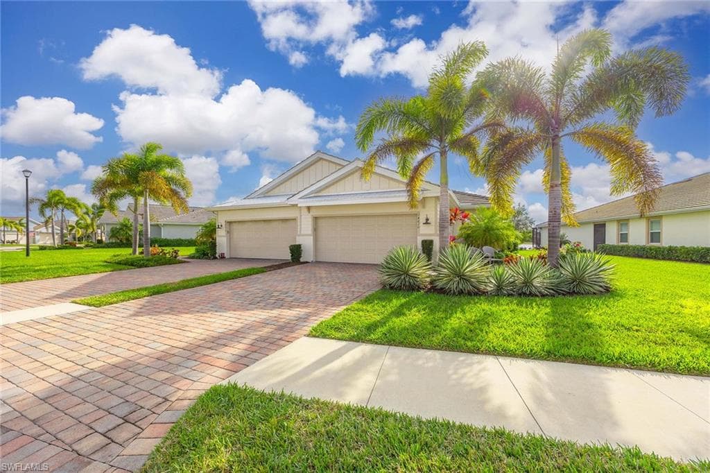 14610 Edgewater CIR-1