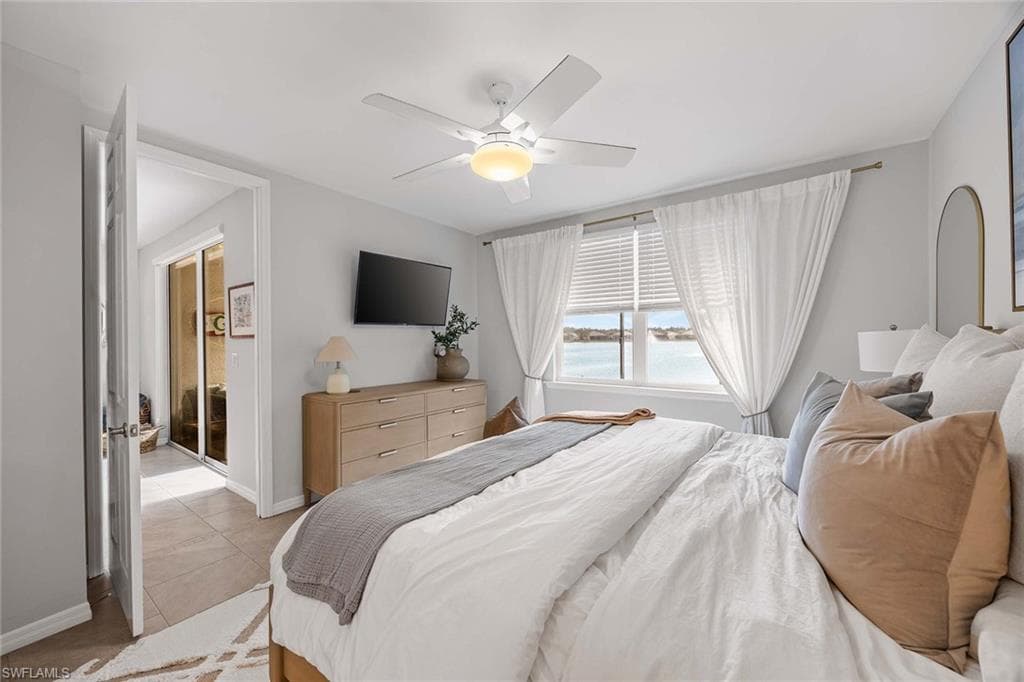 14610 Edgewater CIR-18