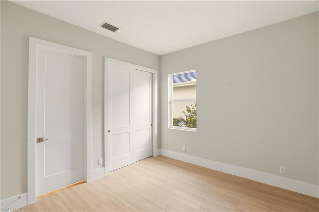 9661 Moonflower LN, OTHER FL 34114-23