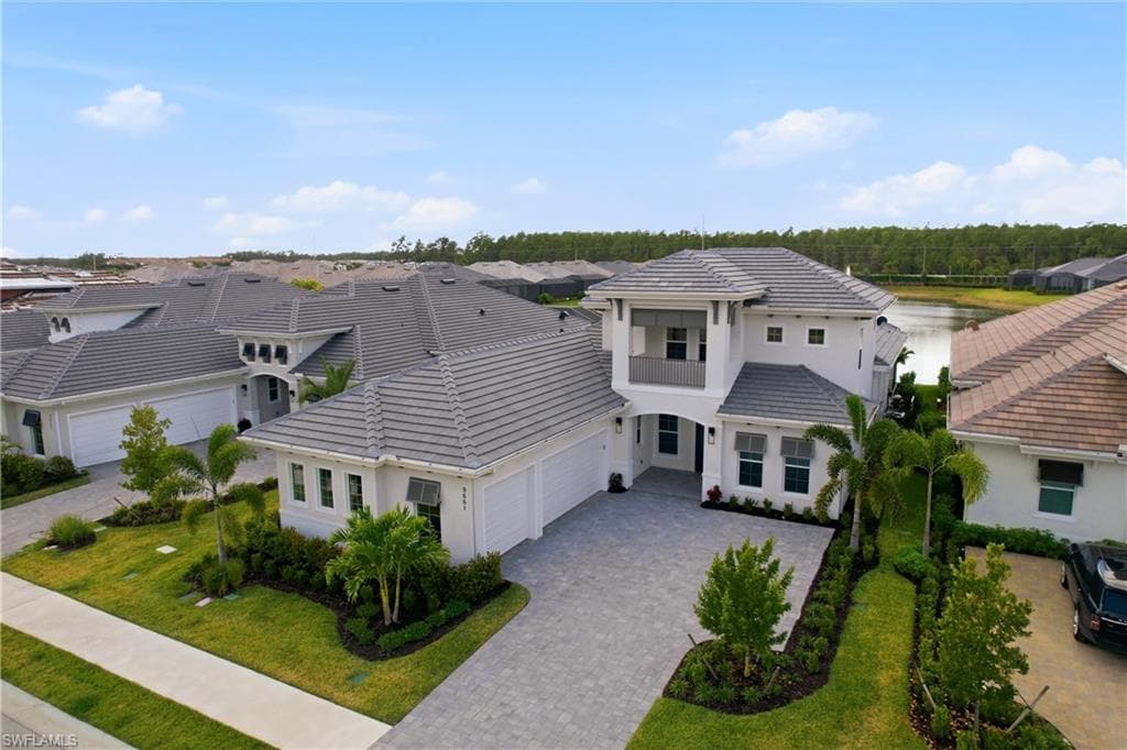 9661 Moonflower LN, OTHER FL 34114-48