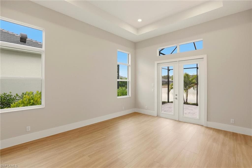 9661 Moonflower LN, OTHER FL 34114-28