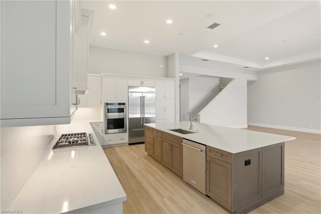 9661 Moonflower LN, OTHER FL 34114-7