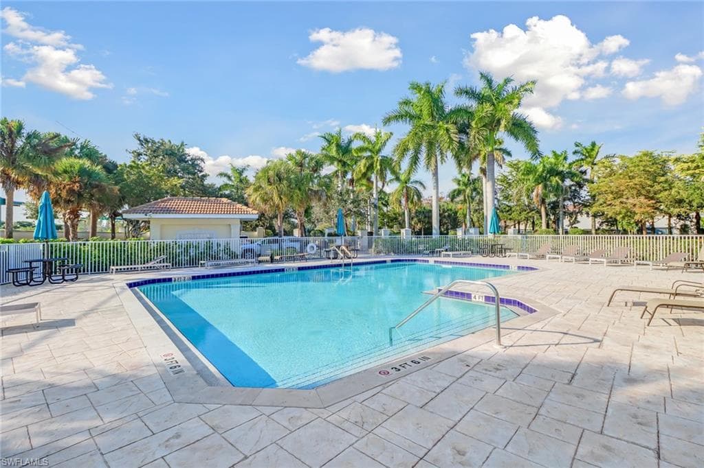 16073 Ravina WAY, NAPLES FL 34110-31