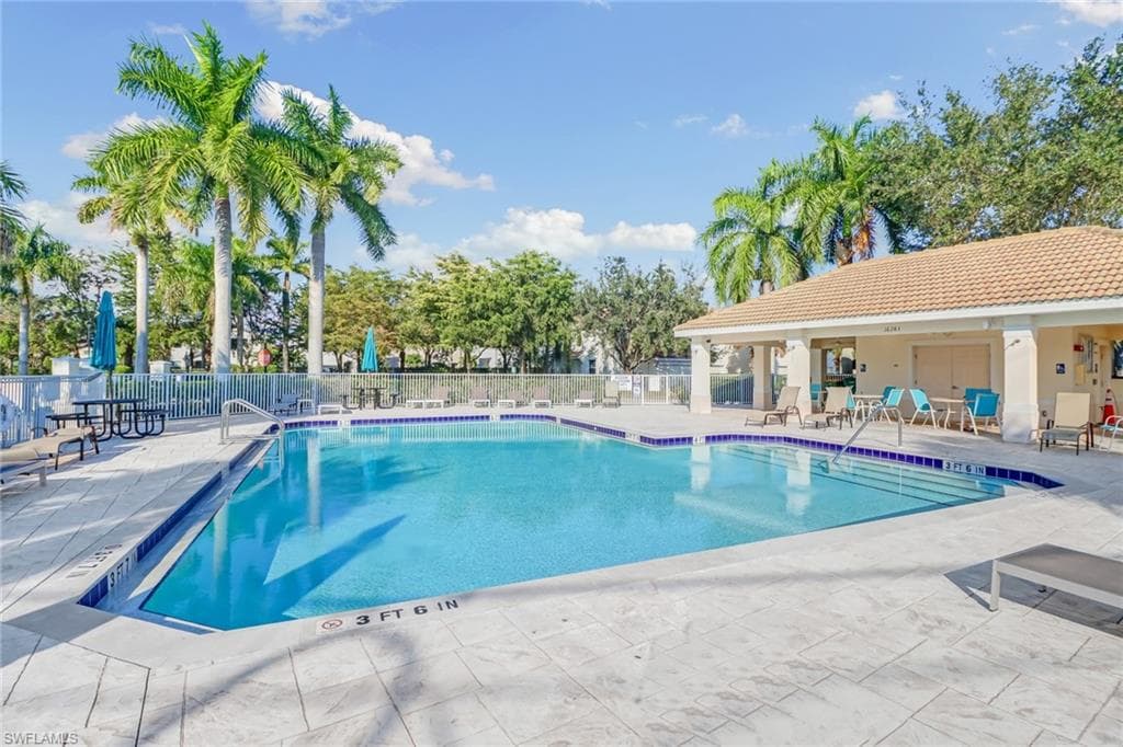 16073 Ravina WAY, NAPLES FL 34110-33