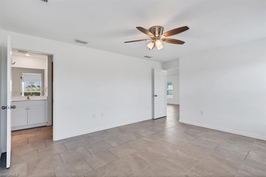 3904 Treasure Oak WAY, FORT MYERS FL 33905-12