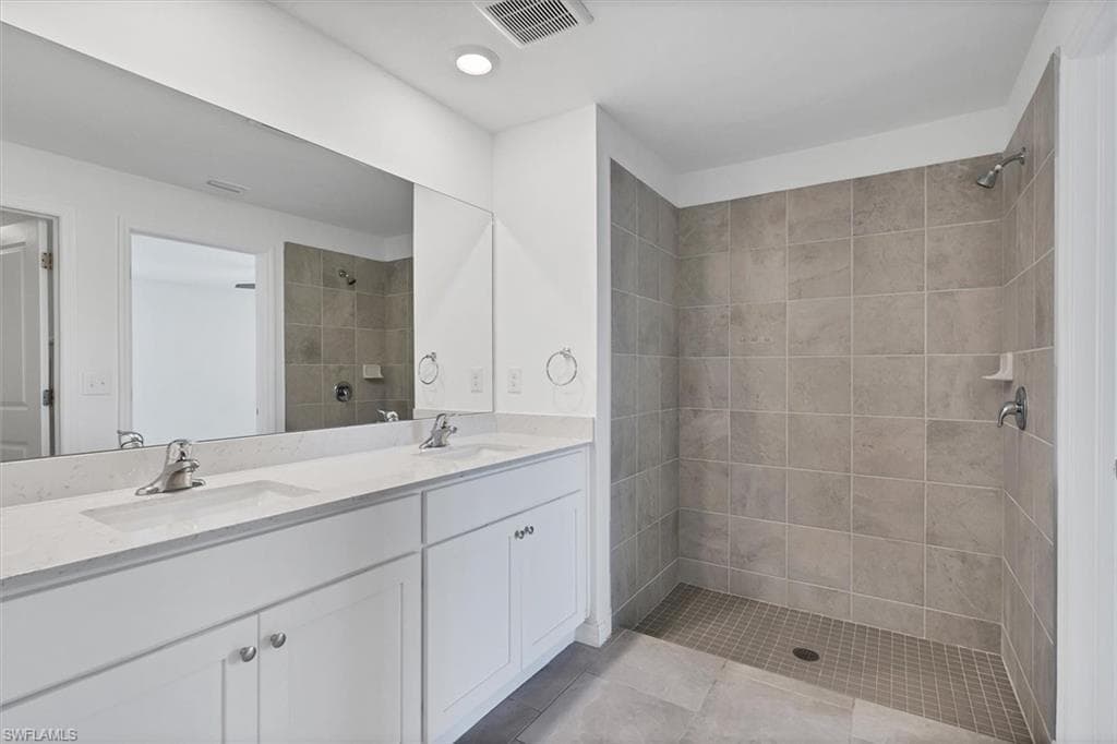 3904 Treasure Oak WAY, FORT MYERS FL 33905-14