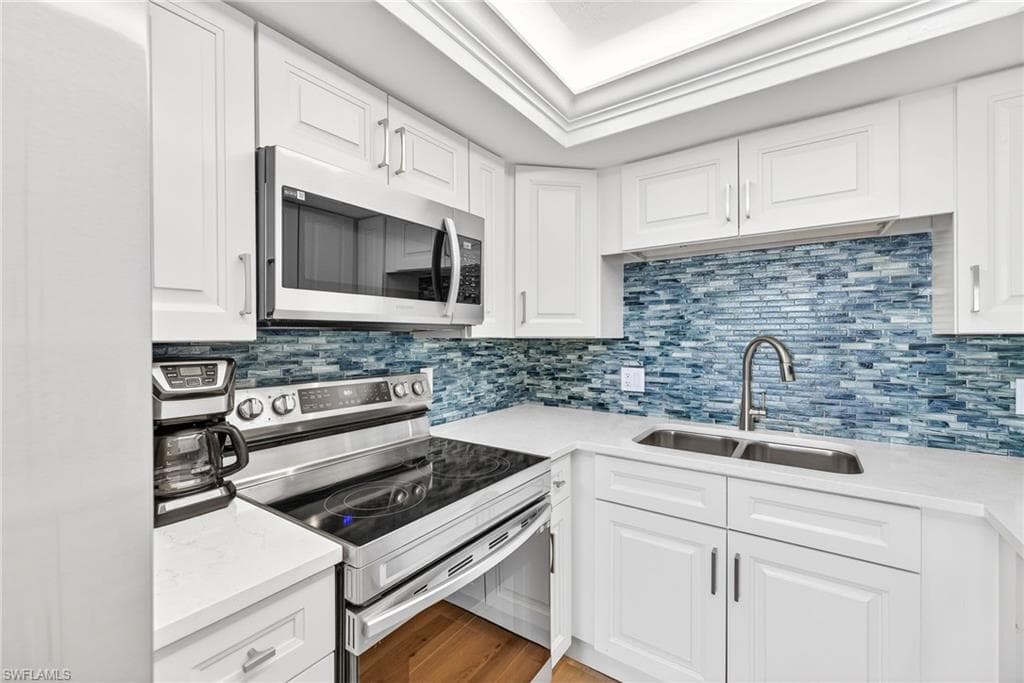 1523 Chesapeake AVE # B4, NAPLES FL 34102-12