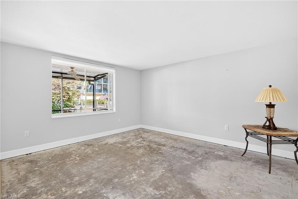 1523 Chesapeake AVE # B4, NAPLES FL 34102-21