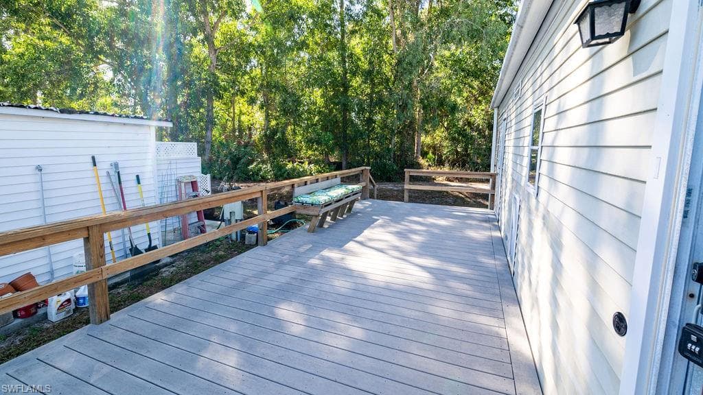 8516 Pepperwood DR, ESTERO FL 33928-3