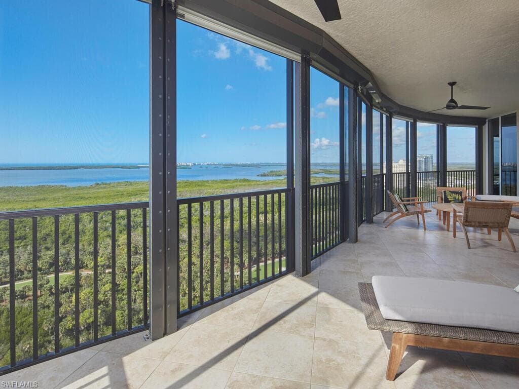 23750 Via Trevi WAY 2001-2