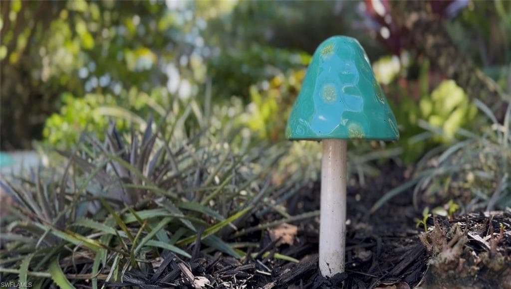 1970 Wild Lime DR, SANIBEL FL 33957-45