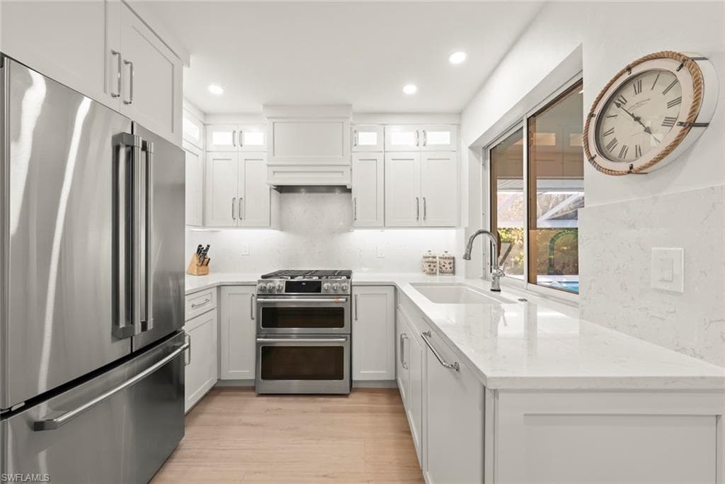 1970 Wild Lime DR, SANIBEL FL 33957-10