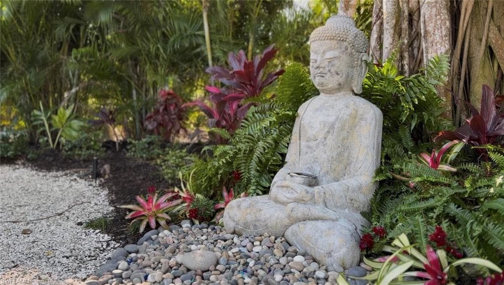 1970 Wild Lime DR, SANIBEL FL 33957-43