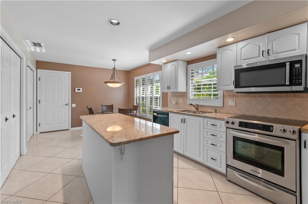 13360 Southampton DR-10