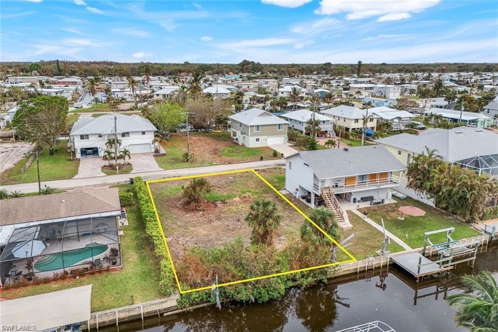 24533 Redfish ST, BONITA SPRINGS FL 34134-1