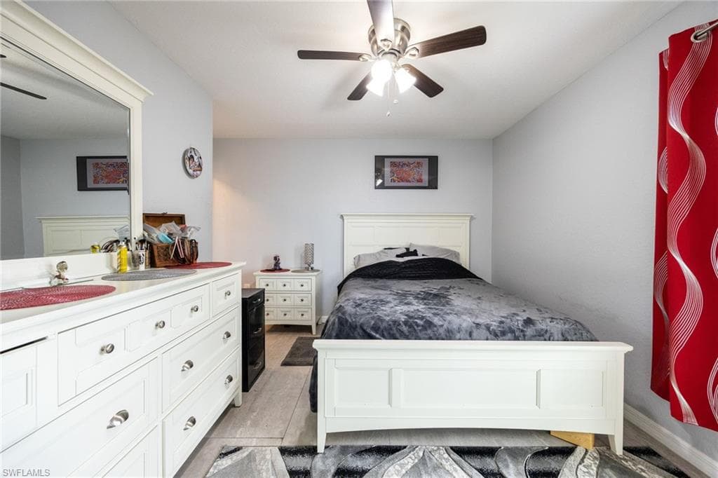 1053 Lock LN SW, MOORE HAVEN FL 33471-18