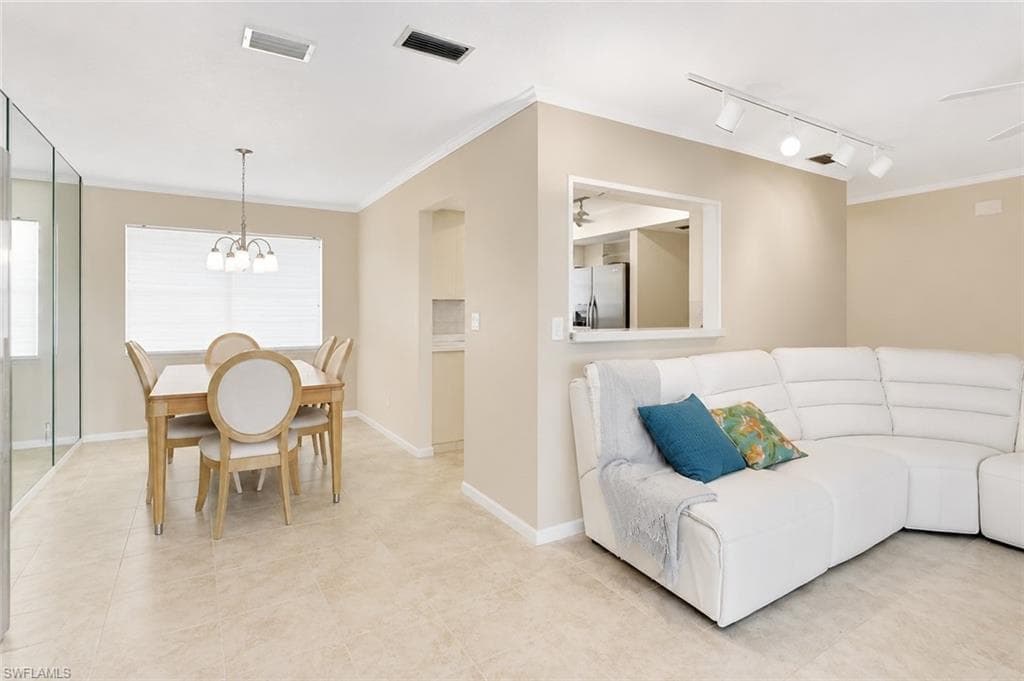 1705 Beach PKWY 206-11