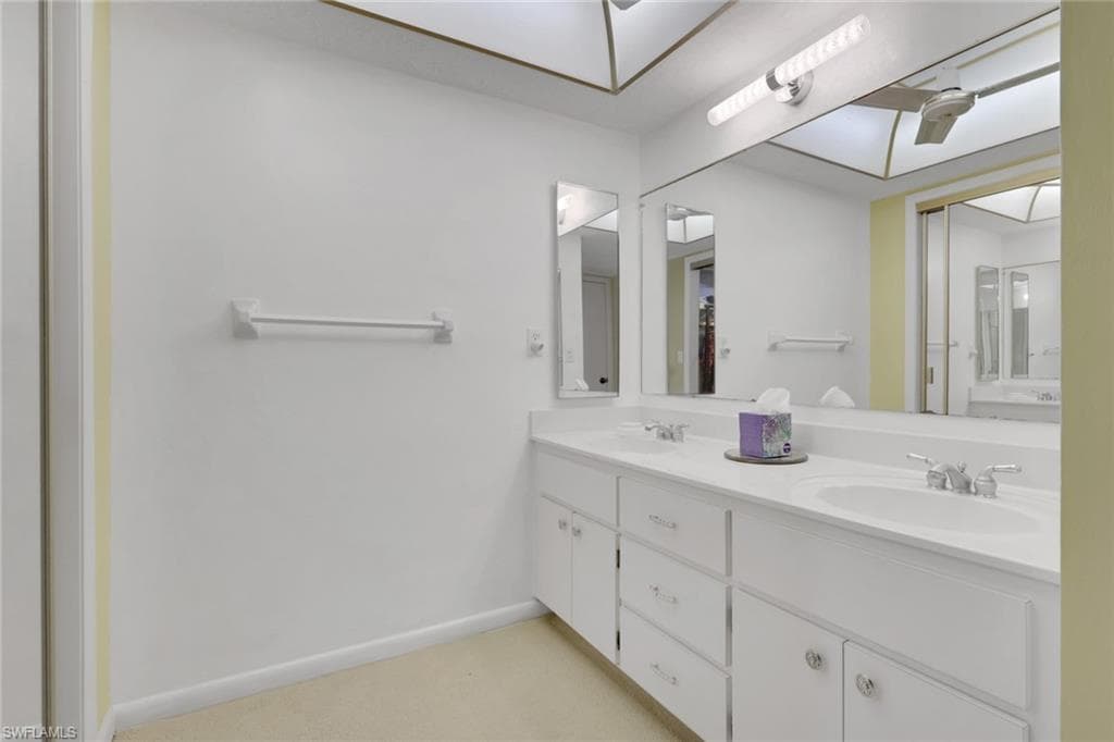 1705 Beach PKWY 206-29