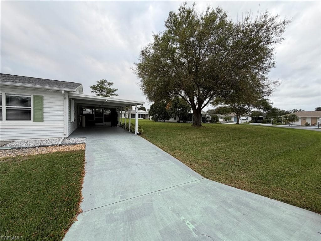 12 Desert Candle CIR, LEHIGH ACRES FL 33936-3