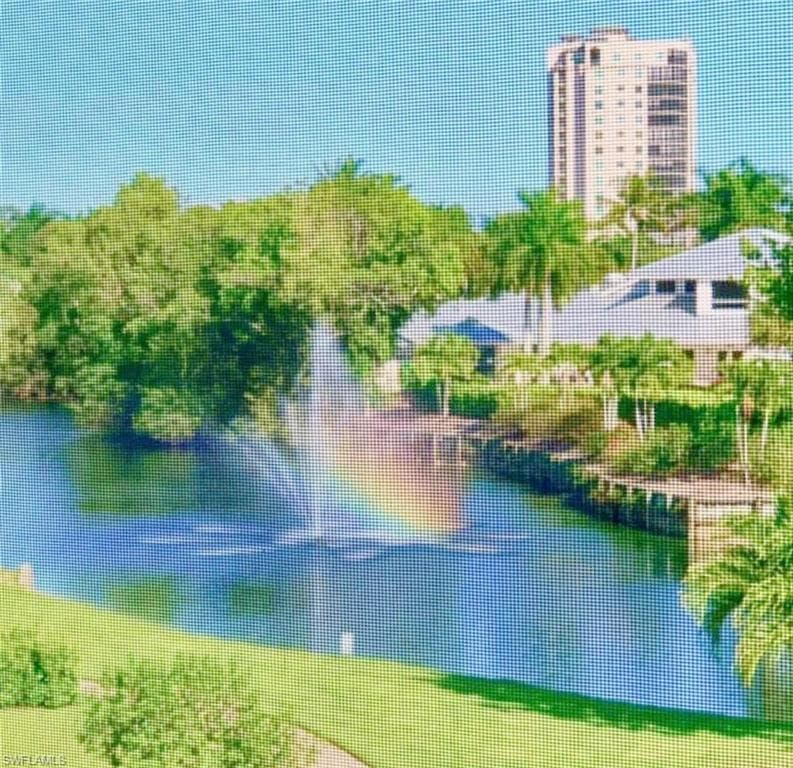 340 S Horse Creek DR # 304, NAPLES FL 34110-16