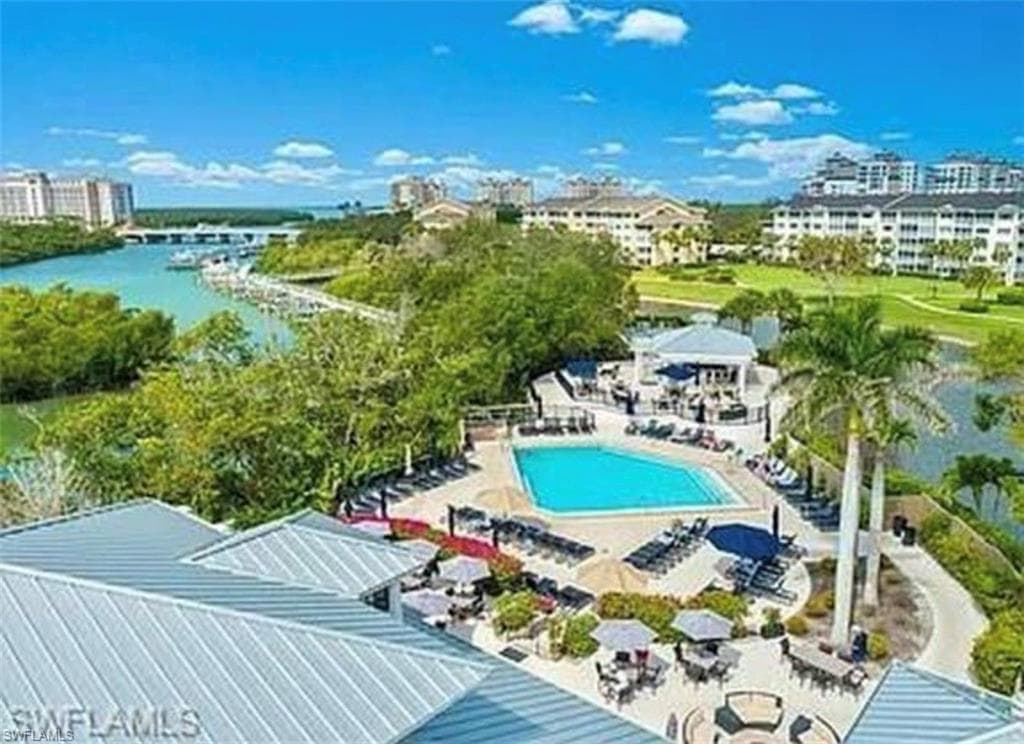 340 S Horse Creek DR # 304, NAPLES FL 34110-15