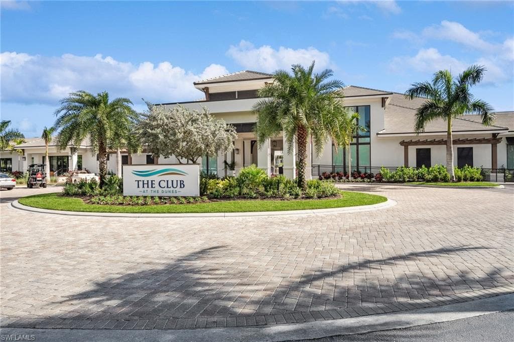 265 Indies WAY # 802, NAPLES FL 34110-46