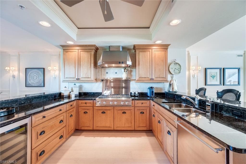 265 Indies WAY # 802, NAPLES FL 34110-15