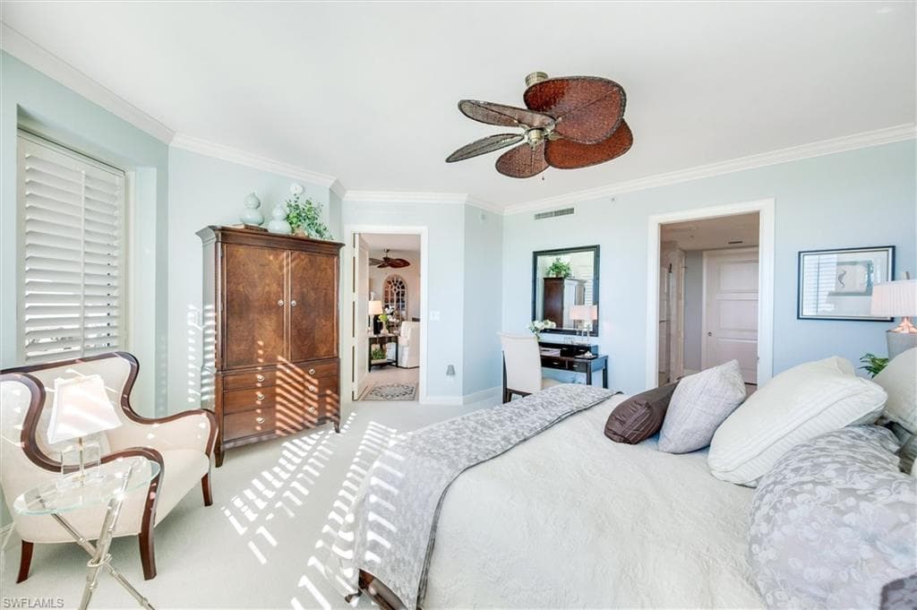 265 Indies WAY # 802, NAPLES FL 34110-19