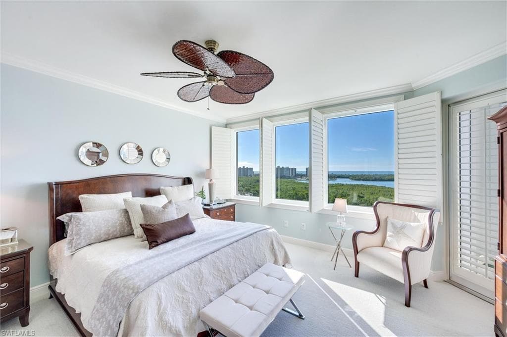 265 Indies WAY # 802, NAPLES FL 34110-18