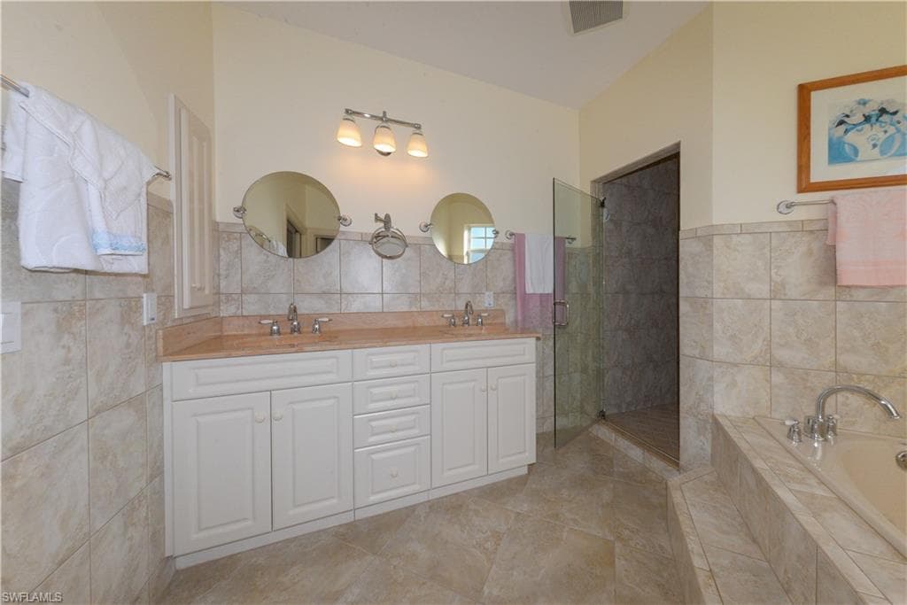 21630 Widgeon TER, FORT MYERS BEACH FL 33931-29